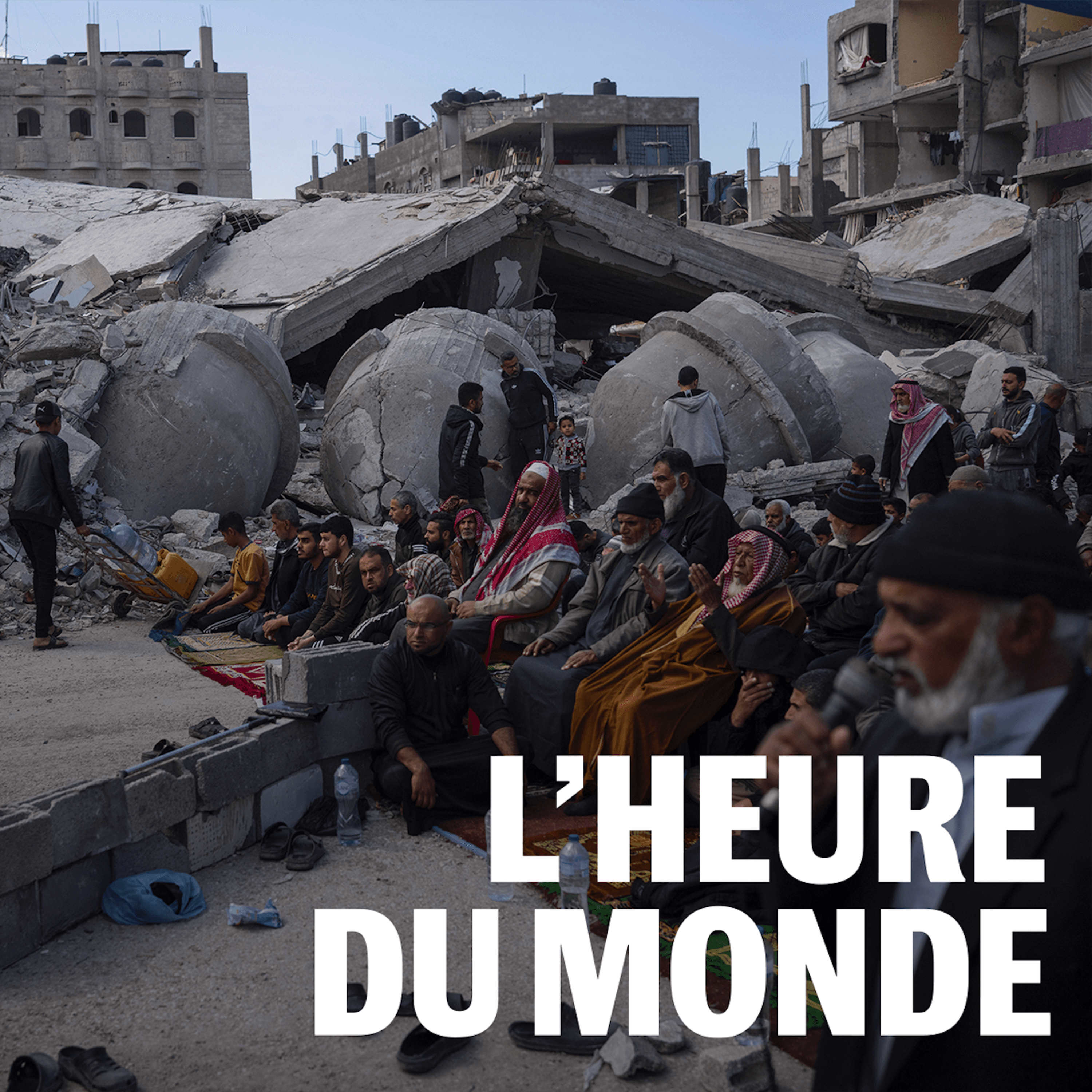 L'Heure du Monde podcast cover art