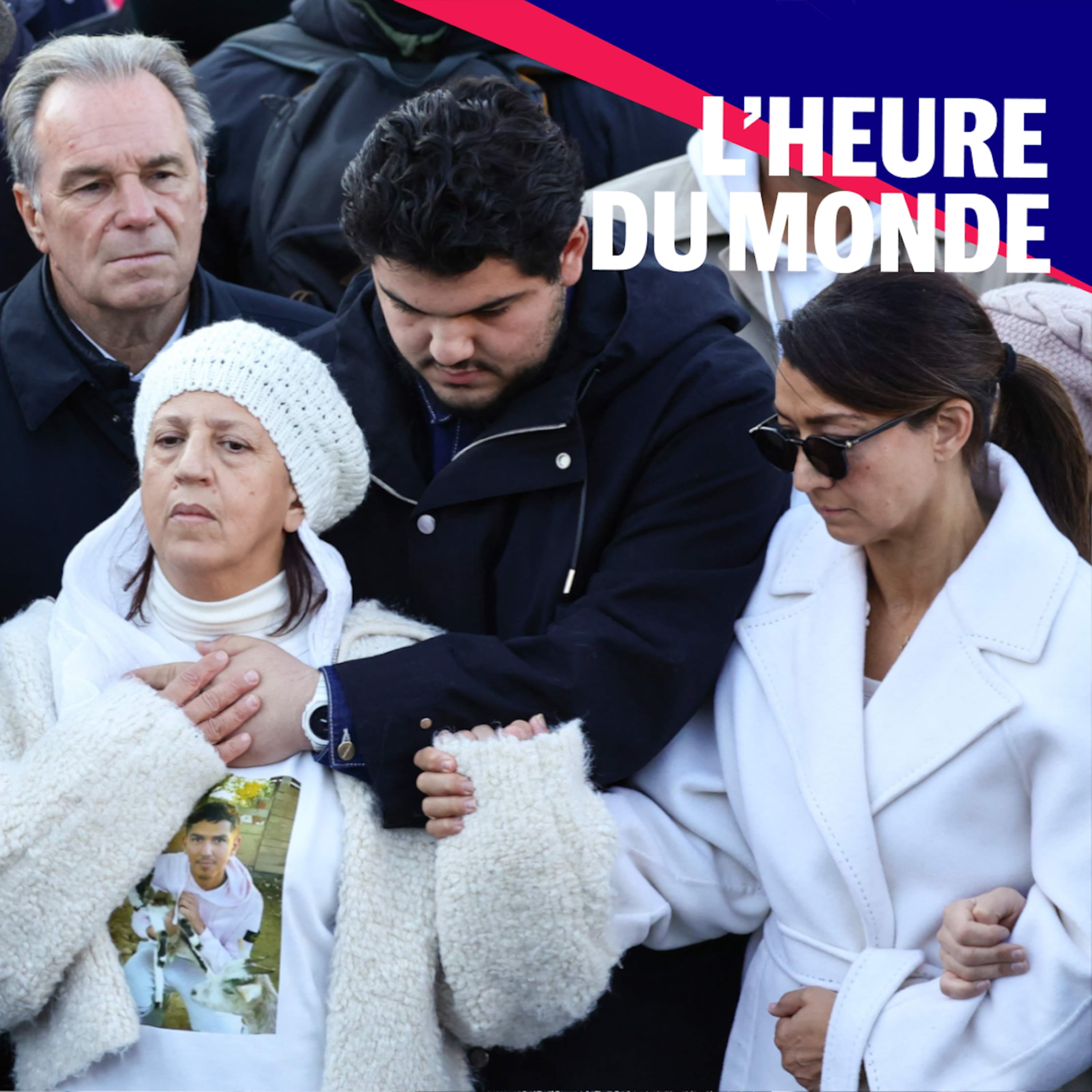 L'Heure du Monde podcast cover art