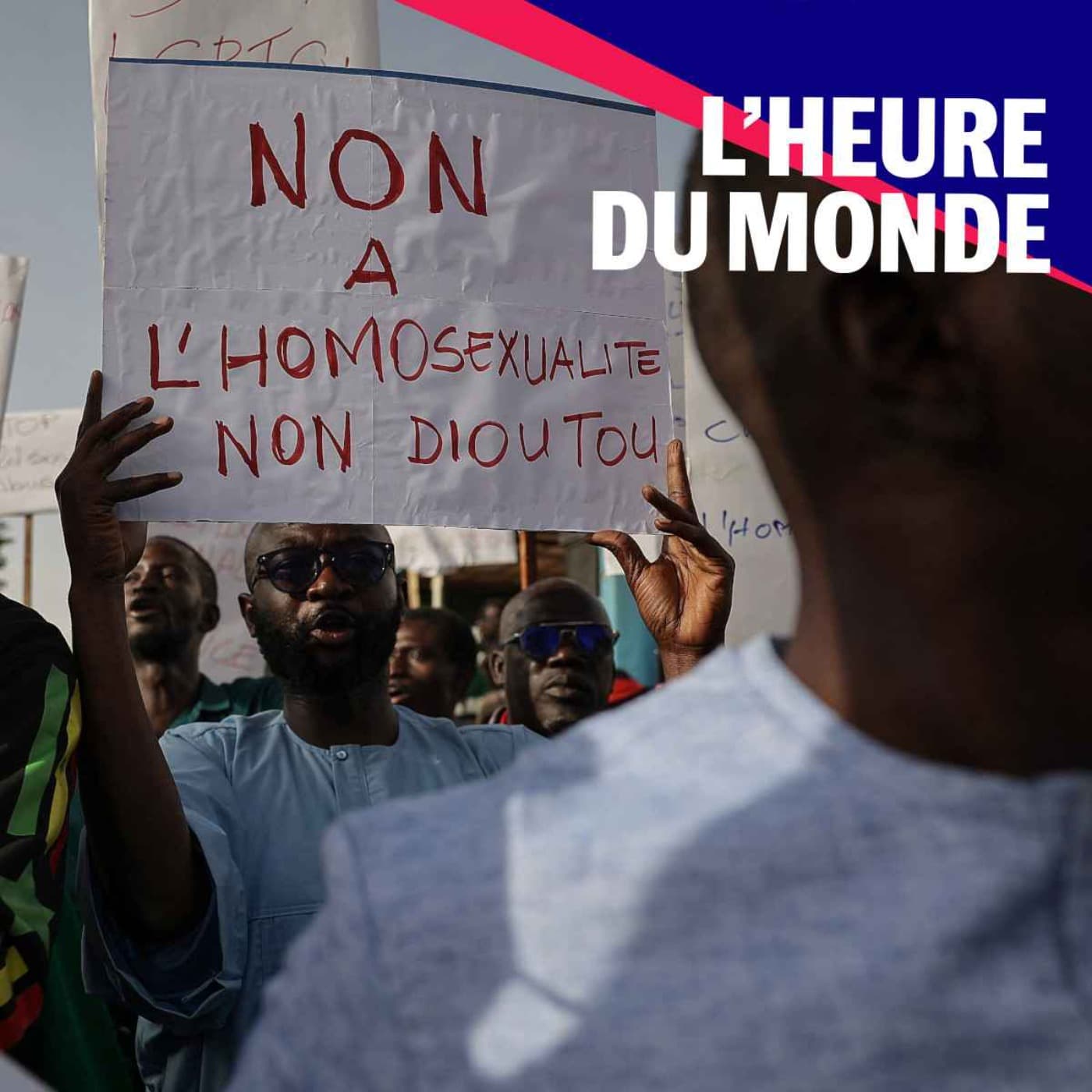 L'Heure du Monde podcast cover art