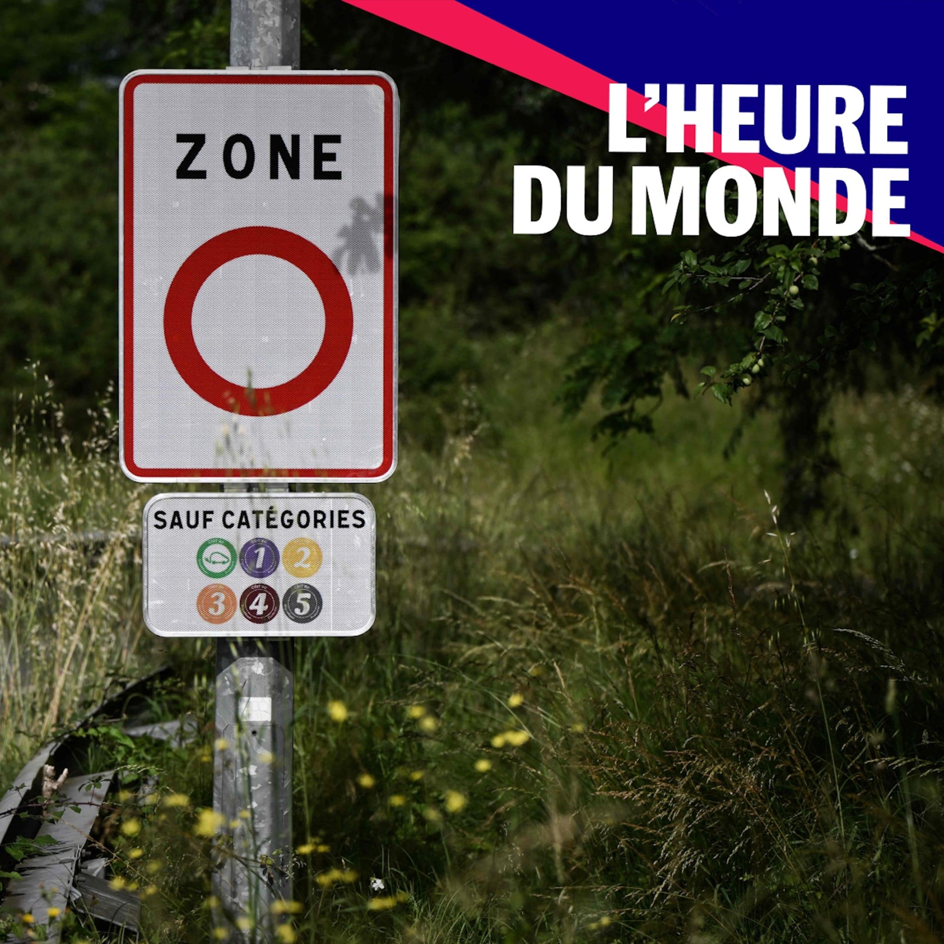 L'Heure du Monde podcast cover art
