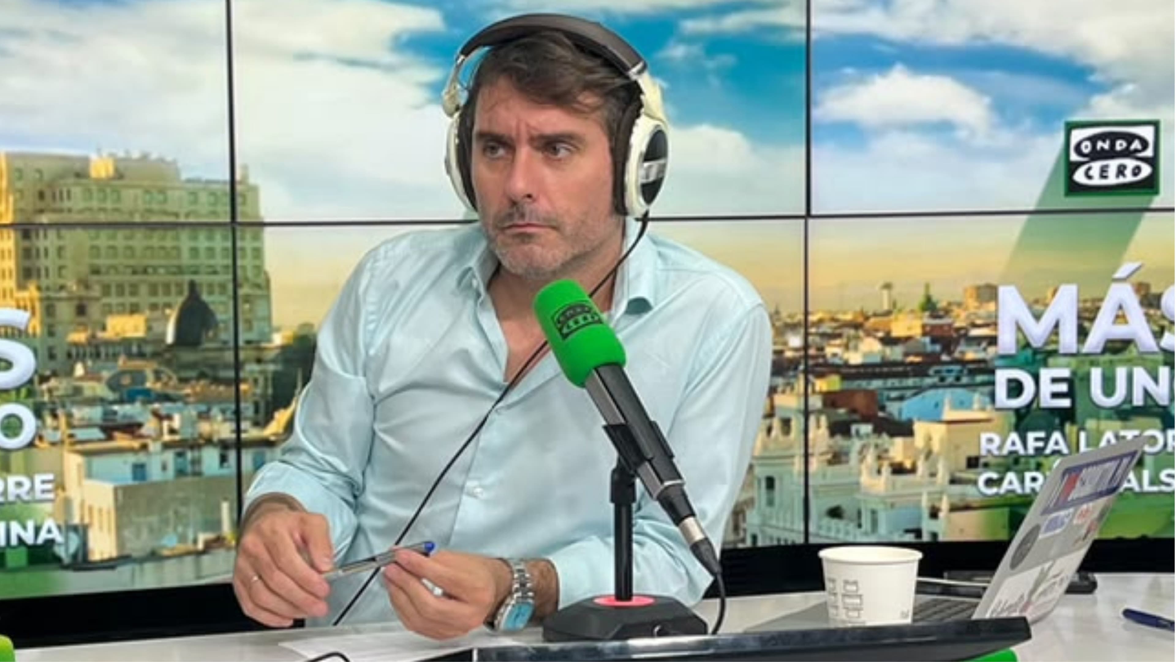 Más de uno podcast cover art